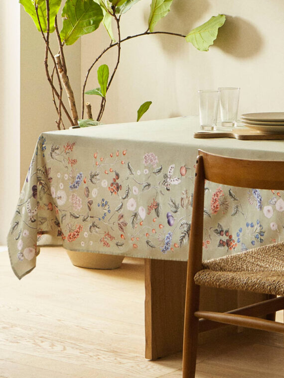 Floral Print Tablecloth